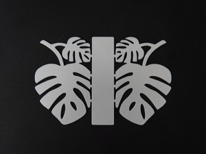 Organisateur de serviettes en acier inoxydable finition argentée, motif feuille inspiré de la nature, idéal pour les repas en extérieur sur patio et balcon, provenance Inde - Product Image 2