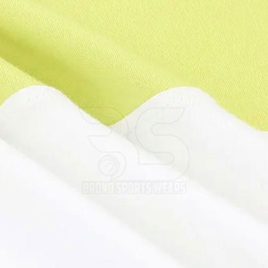 T-shirts pour hommes tendance avec tissu de qualité supérieure, coupe élégante et toucher confortable pour les looks streetwear et décontractés - Product Image 6