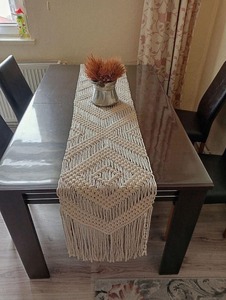 Most Selling Handmade Macrame Table Runner for Wholesale Home Decor Dining Table Decoration and Event Styling Available For Sale - Product Image 4