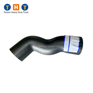 Manguera TM de 295 mm 2470548 Otras piezas de camión para motor diésel Scania P410 - Product Image 1