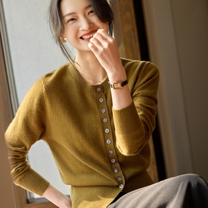 Pull en tricot pour femme, col rond, manches longues, couleur unie, boutons sur le devant, décontracté, pour l'automne, 100% coton - Product Image 6