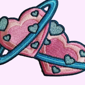 Parche de chenilla con letras bordadas de diseño personalizado, con lentejuelas grandes y brillantes, para universidades, con logotipo elegante, venta al por mayor - Product Image 6