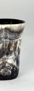 Verre artisanal REHMAN CRAFT en corne de buffle naturelle, éco-responsable et fait main - Product Image 5
