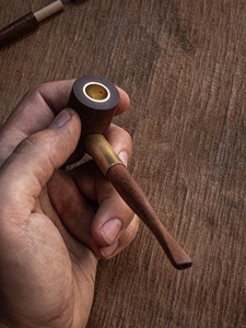Pipa de fumar de madera hecha a mano, pipa de tabaco clásica de madera natural, artículo decorativo hecho a mano para regalo de AALIYAN IMPEX - Product Image 2