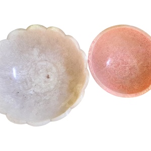 Bol artisanal de designer indien en résine polie, de qualité alimentaire, durable, personnalisable, écologique et élégant pour la cuisine ou les réceptions - Product Image 1