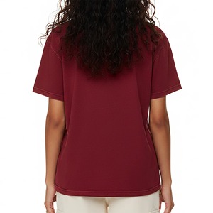 Camiseta de punto vaquera de manga corta para mujer, color granate, cuello redondo, corte ajustado, informal, con apliques y logotipo - Product Image 3