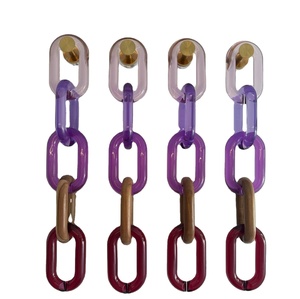 Crochet mural décoratif en résine haut de gamme avec support en laiton, organisateur mural moderne pour entrée et salon - Product Image 1