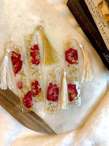 Marcapáginas de Madera con Flores Secas Transparentes, Regalo de Cumpleaños, Artesanía en Madera, Regalo Floral Personalizado para Profesor, Duradero y Ligero - Product Image 3