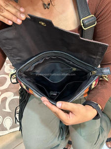 Nouveau sac à main de couverture selle élégant occidental bracelet en cuir usiné sacs latéraux aztèques de haute qualité sac sculpté à la main coloré Vintage - Product Image 6