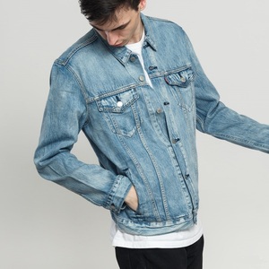 Chaqueta de mezclilla OEM para hombre al por mayor, chaqueta vaquera rasgada personalizada para hombre, ropa de calle de talla grande para hombre - Product Image 4