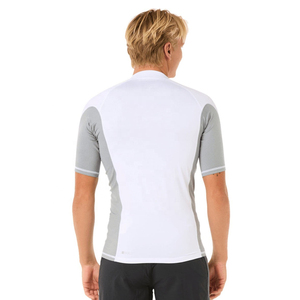 เสื้อแรชการ์ดผ้าโพลีเอสเตอร์ปี 2026 สำหรับทุกเพศ  ชุดกีฬา  โลโก้สั่งทำได้  ระบายอากาศได้ดี น้ำหนักเบา แห้งเร็ว แขนสั้น - Product Image 5