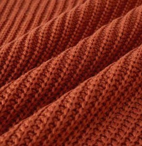 Pull-over tricoté ample et respirant à col rond pour femme – Doux, chaud et tendance, style européen - Product Image 6