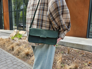 <b>Small</b> Green Genuine Leather Crossbody <b>Purse</b> Handmade Minimalist Handbag for Women Personalized Cross Body Mother Gift - Product Image 3