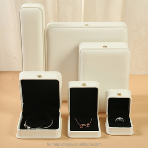 Wholesale Custom Logo White Pu <strong>Leather</strong> Plastic Packaging <strong>Box</strong> Suede Ring Necklace Bracelet <strong>Jewellery</strong> <strong>Box</strong> - Product Image 1
