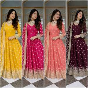 Traje Salwar Kameez Tradicional Indio de Georgette Sintético Pesado con Bordado de Diamantes, Corte Regular, Manga Larga, Diseño para Mujer - Product Image 4