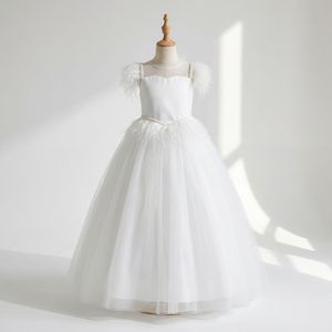Nouvelle arrivée Robe de soirée princesse à bretelles en plumes de haute qualité pour filles de 8 à 12 ans - Product Image 1