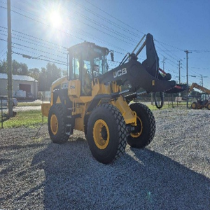 Cargadora Compacta 427ZX 2025, Máquina Confiable para Movimiento de Tierras, Capacidad de Carga Nominal de 200 Toneladas, Potencia de 60/75 KW, en Venta - Product Image 1