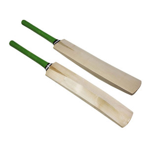 Reliable Sports <b>Equipment</b> <b>Cricket</b> Bat Featuring Strong Construction Comfortable Grip For Club Academy And Team Training - Product Image 1
