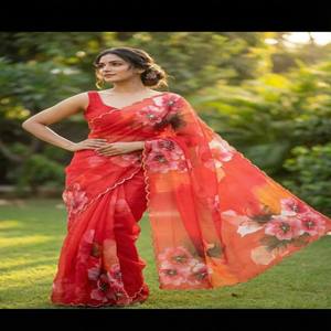 VASTRA COTTAGE Sari de seda tabby suave y pesado con estampados florales, bordado a mano con cuentas y lentejuelas, con blusa de seda satinada - Product Image 4