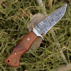 Couteau de chasse et de camping Pasha Enterprises en acier Damas à pointe large, pour activités de plein air, bushcraft, éviscération et survie, vente en gros - Product Image 2