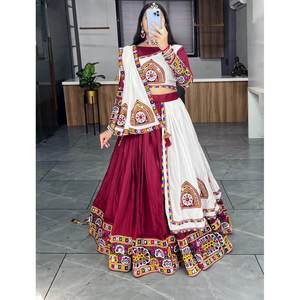 ATTRACTIVE RAYON IMPRIMÉE LEHENGA CHOLI AVEC DUPATTA MAROON Lungi - Product Image 3