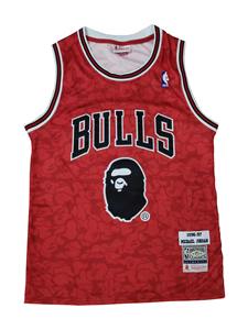 Ensemble d'uniformes de basketball pour club scolaire, fournisseur d'uniformes de basketball proposant une production directe d'usine et des designs personnalisables - Product Image 3