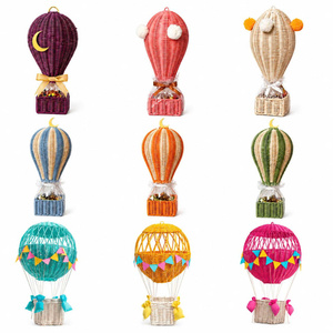 Ideal para dulces, chocolates, dátiles y delicias gourmet. Encantadora caja decorativa de ratán con forma de globo para el Ramadán, Gergean, Garangao. - Product Image 3