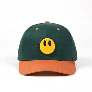 Gorra de Béisbol Negra y Amarilla de 6 Paneles, Ajustable, Unisex, Informal, 100% Algodón, Impresión por Sublimación, Deportiva, para las Cuatro Estaciones - Product Image 1