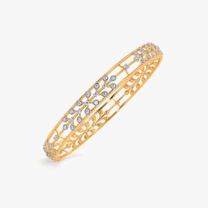 Brazalete de Oro Amarillo con Diamantes Cultivados en Laboratorio en Forma de Hoja y Diseño de Enredadera de Varias Filas - Product Image 3