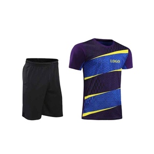 Ensemble de t-shirts et shorts de tennis pour hommes, impression par sublimation haute performance, 100 % polyester respirant, uniforme de tennis - Product Image 3
