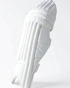 Protectores de Piernas de Cricket Personalizados al por Mayor, de Cuero PU de Alta Calidad, Ligeros, para Práctica de Bateo y Seguridad - Product Image 6