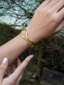 Brazalete Ancho Hecho a Mano con Piedras de Jaspe y Patrón del Árbol de la Vida para Boda - Product Image 3