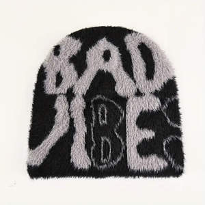 Gorros de punto y crochet al por mayor, con logotipo personalizado, para invierno, suaves, cómodos y elegantes. - Product Image 4