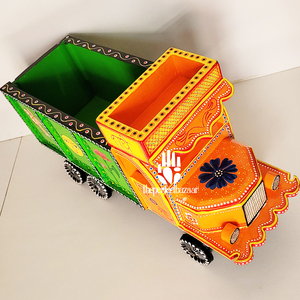 Camion en bois peint à la main, artisanat indien, décoration tendance pour la maison, de Perfect Bazaar, multicolore - Product Image 2