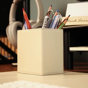 Soporte para Bolígrafos de Cuero Genuino - Organizador de Escritorio Ejecutivo Premium al por Mayor - Product Image 3