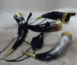 Cuerno vikingo Cuerno de búfalo real Taza Vaso Jarra pulida Juego de servir Artesanías naturales para camareros - Product Image 3