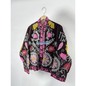 Veste en velours brodée à la main Suzani pour femme, veste de soirée avec doublure intérieure en coton, veste tendance - Product Image 3