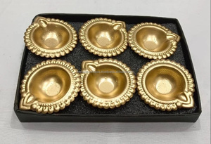 Laiton doré 2.5 pouces Diwali Diya ensemble pour haute qualité meilleure vente diya pour la décoration de la maison et la fonction spéciale ensemble de 6 - Product Image 2