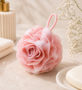 Éponge de bain élégante en forme de rose, en maille douce, pour une mousse riche, pour enfants et adultes - Product Image 4