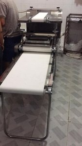 Minh Tam MV3BT 1 Year Warranty Electric Automatic Portable Multifunctional High-End 750W 220V/380V 8-Tray <b>Rotary</b> Oven Bakery - Product Image 2