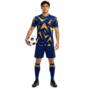 Ensemble de maillots de football professionnels personnalisés, uniforme d'équipe de football, vêtements de sport respirants, fabricant OEM ODM, uniformes de football - Product Image 2