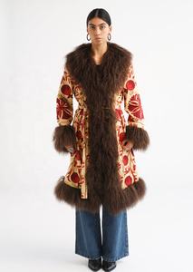 Vente en gros de broderie SUZANI vêtements d'hiver pour femmes nouveau manteau long en fausse fourrure intégrée vison pour femmes - Product Image 5