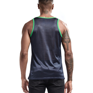 Débardeur de sport pour homme, vêtement de musculation en polyester avec logo personnalisé et motif imprimé - Product Image 5