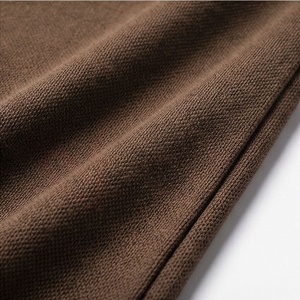 Polo à manches courtes marron pour homme avec poche poitrine et boutons aux épaules, design uni tissé décontracté - Product Image 5