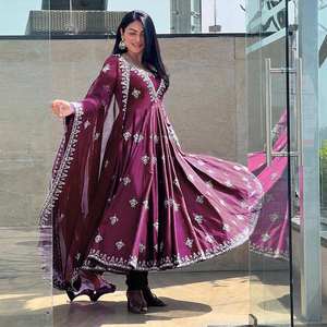 Ensemble de robe de soirée élégante avec dupatta pour femmes - Product Image 4