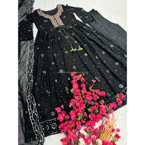 VESTIDO FOX GEORGETTE CON TRABAJO DE SECUENCIA DE 5MM CON MANGAS COMPLETAS CON REBORDE CON INTERIOR DE SEDA (TOTALMENTE COSTADO - Product Image 1