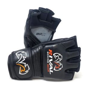 ถุงมือชกมวย RMX-F4 MMA ของ Rival Boxing Gear สีดำ หนังแท้ ครึ่งนิ้ว ปิดด้วยเวลโคร สำหรับผู้ใหญ่ อุปกรณ์ฝึกศิลปะการต่อสู้ - Product Image 2