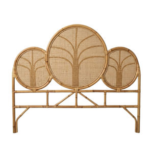 เตียงหวายธรรมชาติพร้อมหัวเตียงสไตล์โบฮีเมียนสำหรับขายส่งจำนวนมาก หัวเตียงหวายโค้ง - Product Image 1