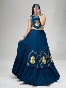 Elegante Lehenga Choli de Rayón y Algodón con Parches de Lona y Costuras de Diseño, Blusa Gota Patti, Absorbe la Humedad, para Todas las Estaciones - Product Image 5
