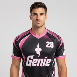 Kit d'équipe sportive haut de gamme avec tissu polyester respirant, construction confortable et mouvements flexibles pour le football - Product Image 4